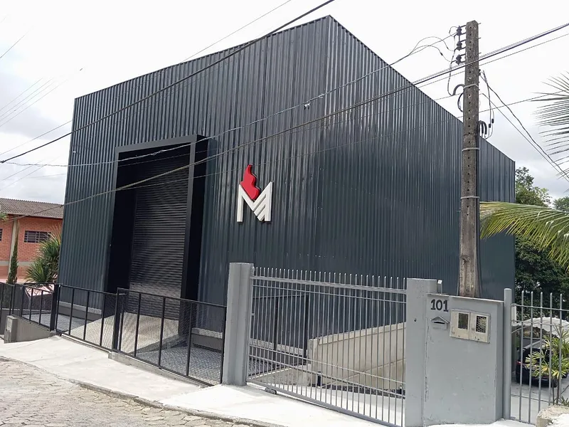 GALPÃO Á VENDA DE 252M² 