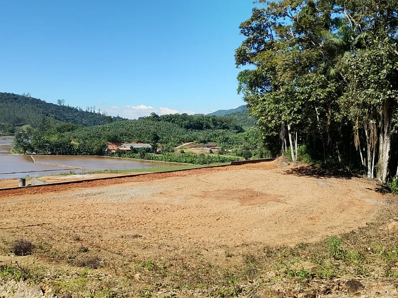 TERRENO RURAL COM 3.800 M² – BRAÇO DO BAÚ, ILHOTA/SC